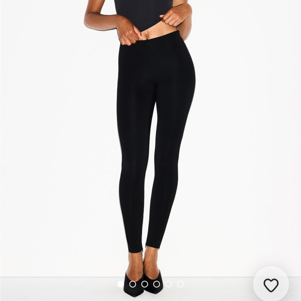 SKIMS Essential Black Leggings